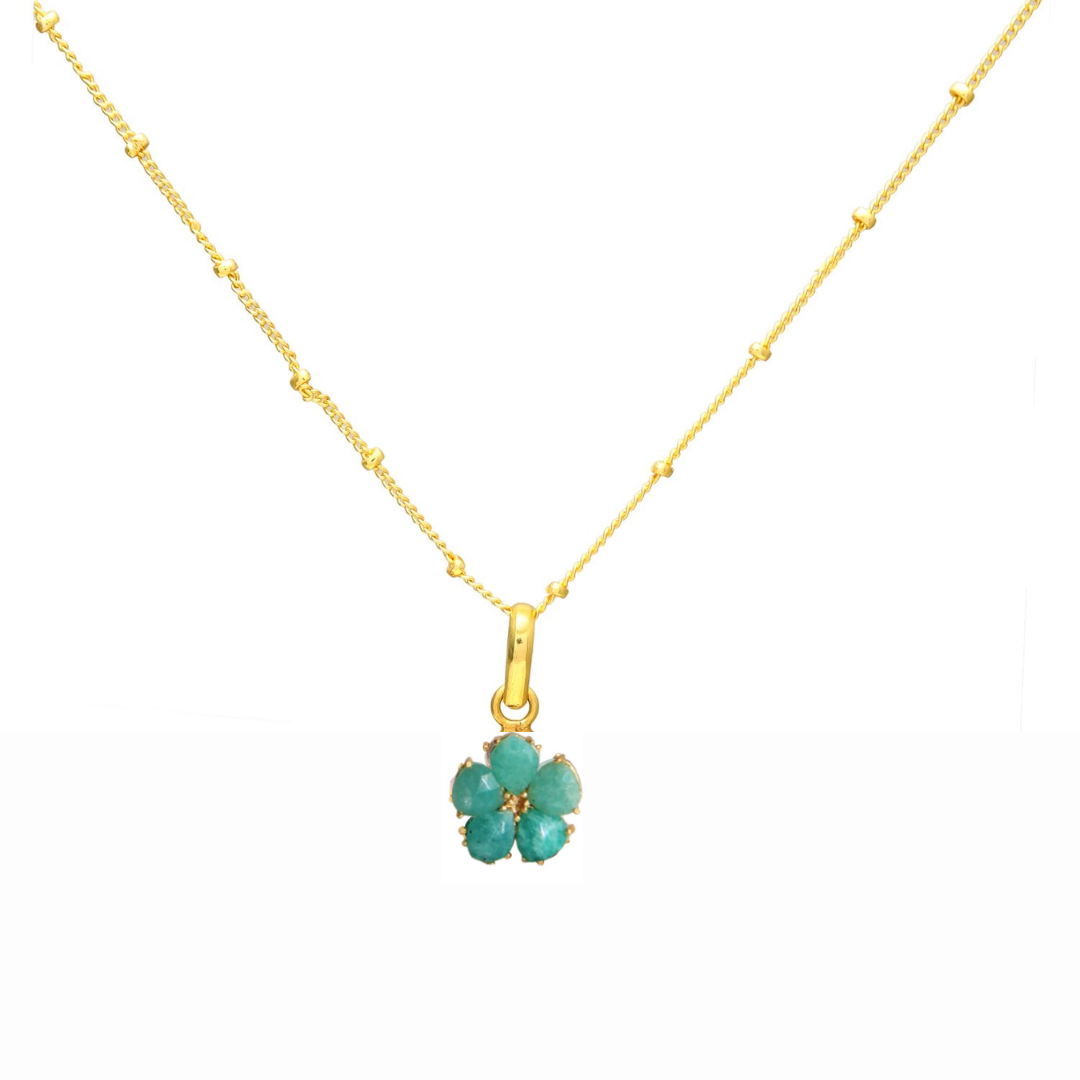 COLLAR MACA, con piedras naturales.