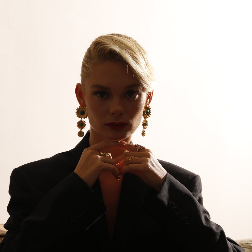 LORETTE, ARETES DESMONTABLES CON PIEDRAS NATURALES Y BAÑO DE ORO