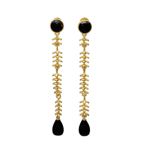 SAKTI, ARETES CON PIEDRAS NATURALES Y BAÑO DE ORO