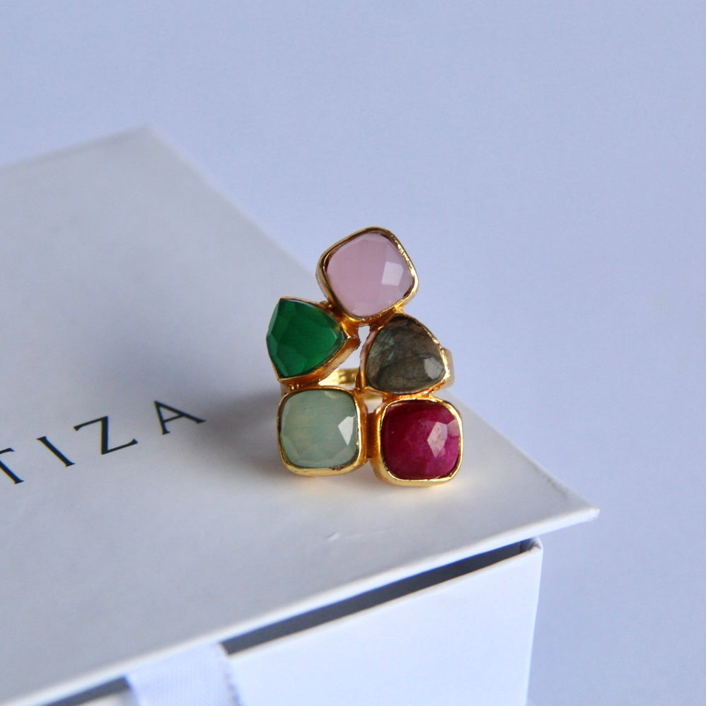 SHINE anillo con piedras y baño de oro de 24k