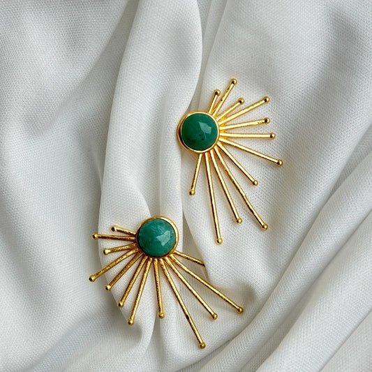 PAOLA, aretes con piedras naturales y baño de oro