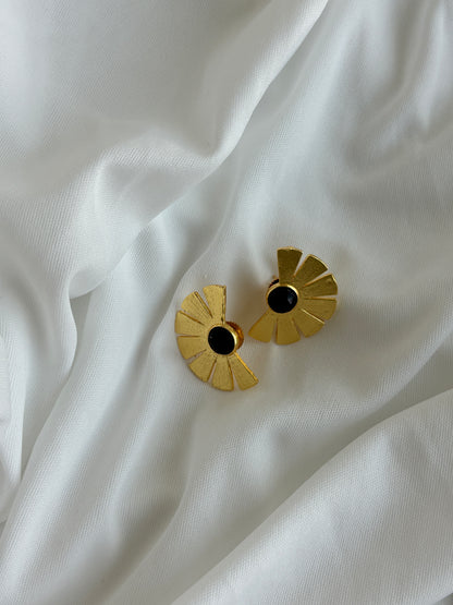 GISELLE, aretes con piedras naturales y baño de oro