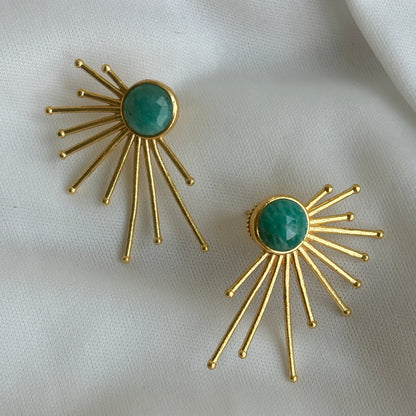 PAOLA, aretes con piedras naturales y baño de oro