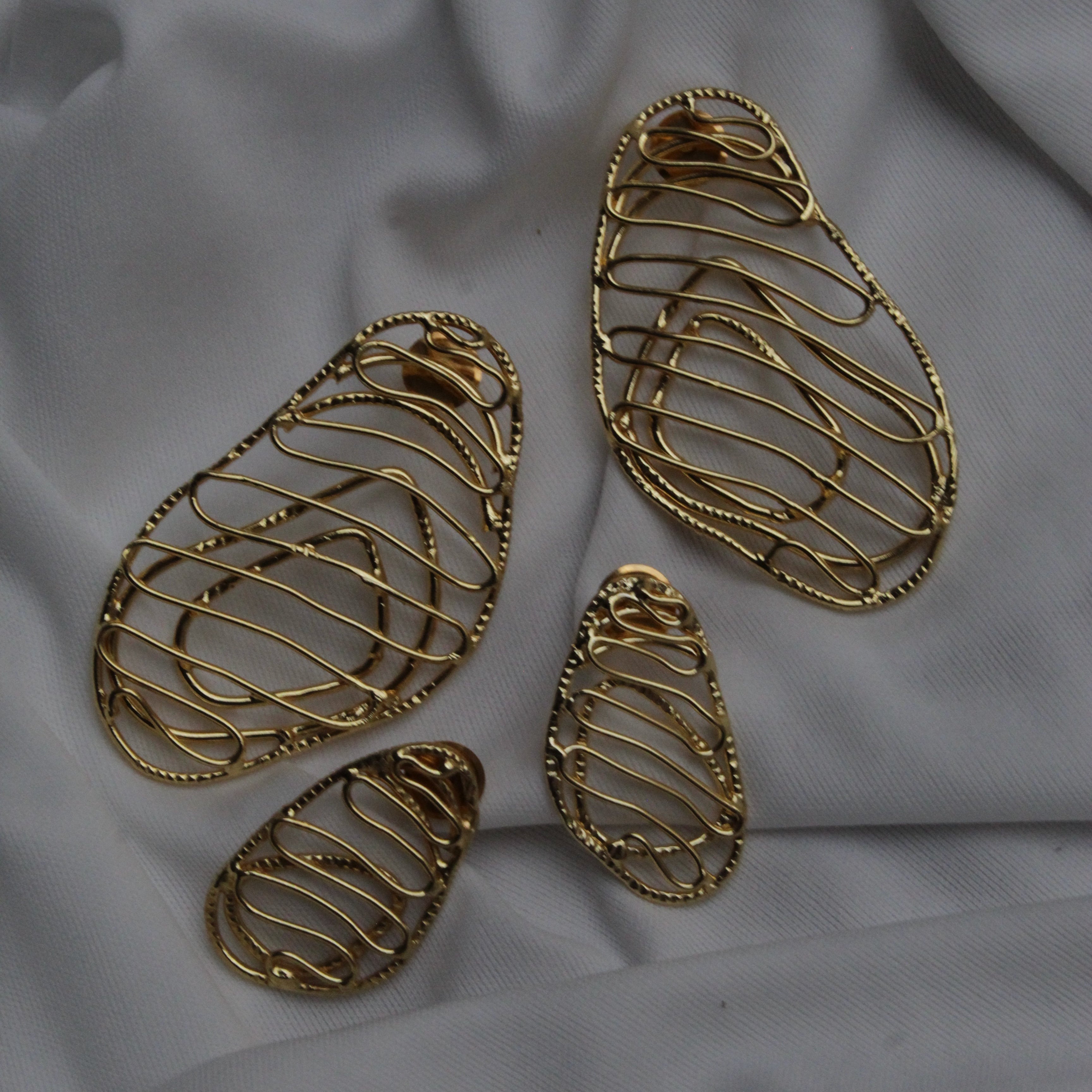 MINI KALIRA, CON BAÑO DE ORO