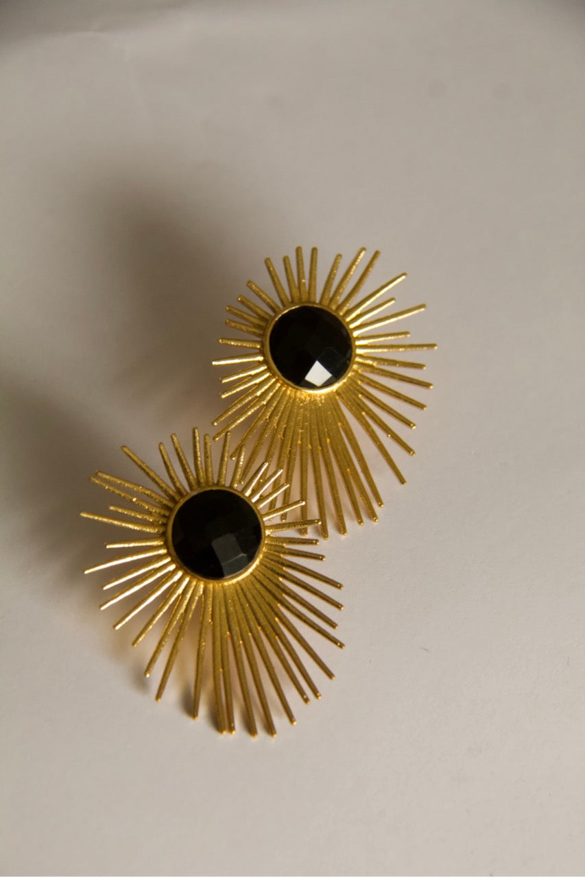 ALEKSANDRA MAXI, ARETES CON PIEDRAS NATURALES Y BAÑO DE ORO