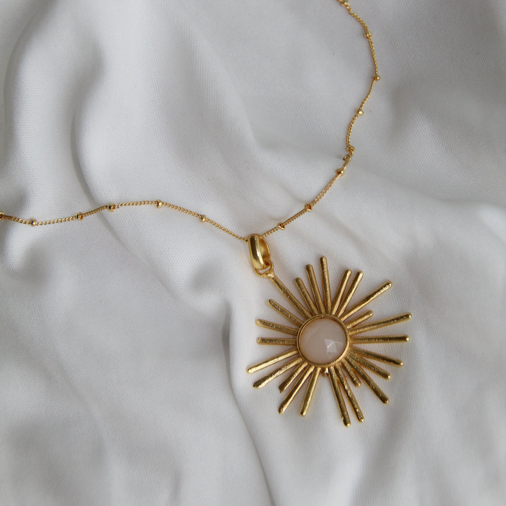 COLLAR ALESSIA  con piedras naturales