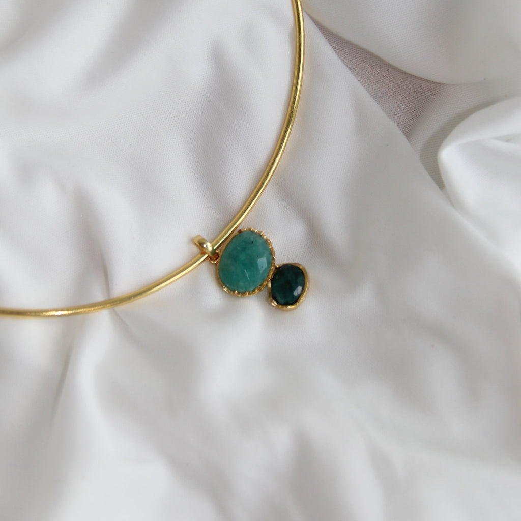 COLLAR LARISSA, desmontable con piedras naturales.