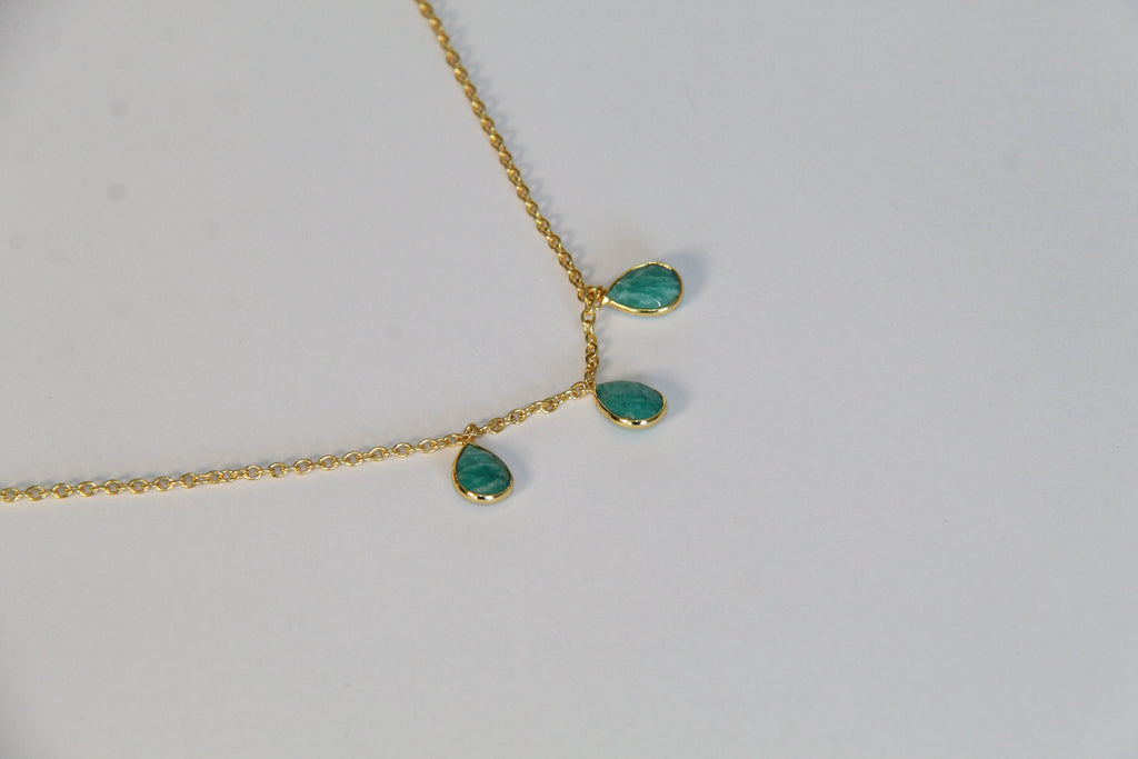 ALLANA, COLLAR CON PIEDRAS NATURALES