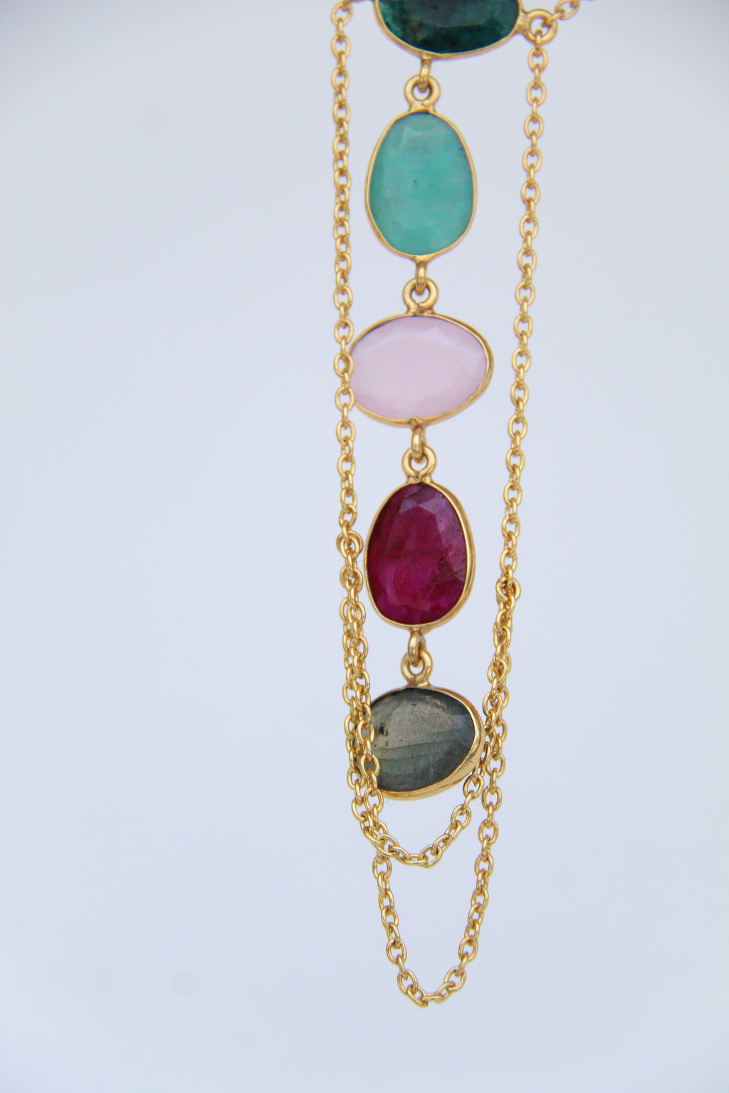 ANABELLA, COLLAR CON PIEDRAS NATURALES