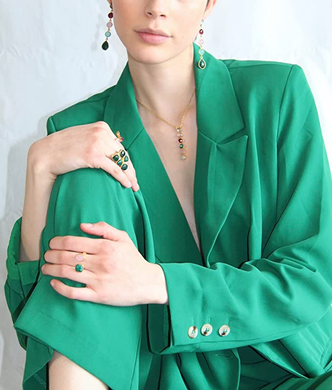 JULIA, aretes de piedras naturales