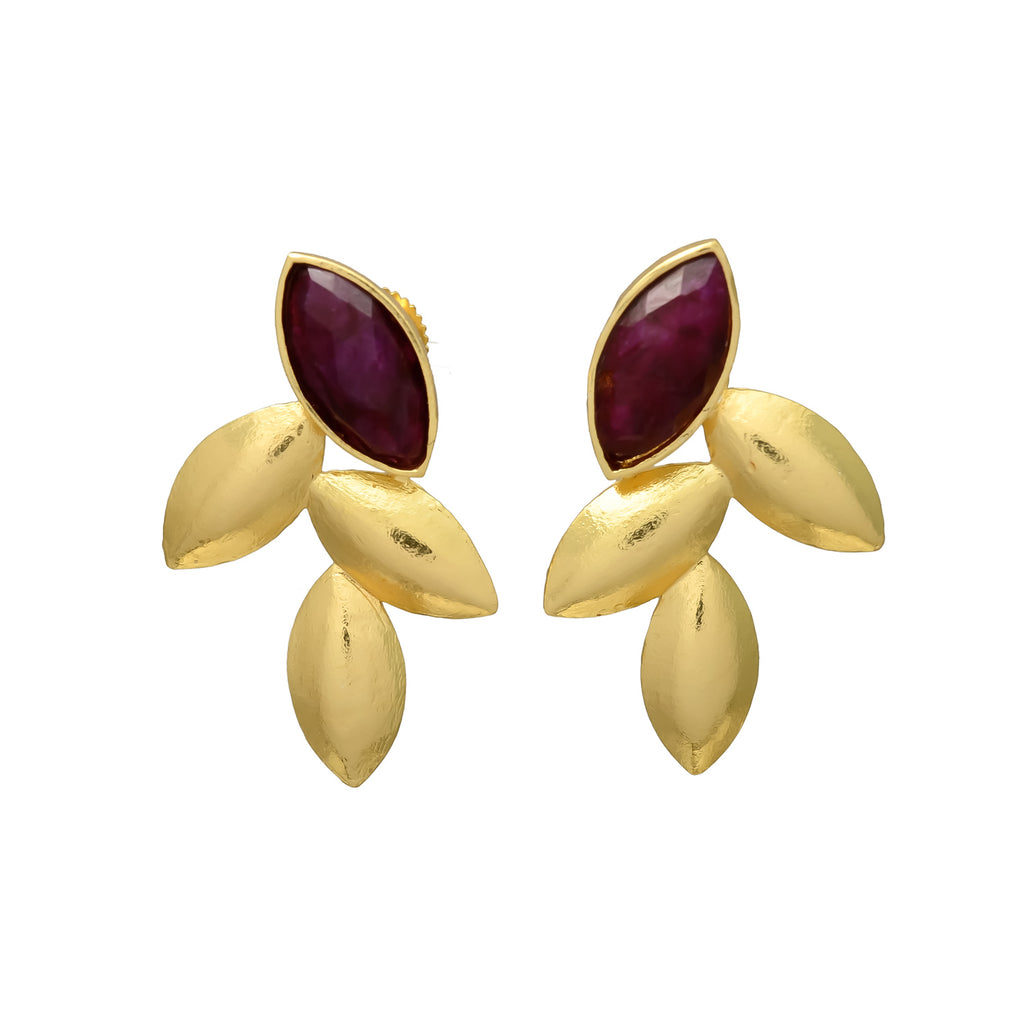 MARIETA, ARETES CON PIEDRAS NATURALES Y BAÑO DE ORO