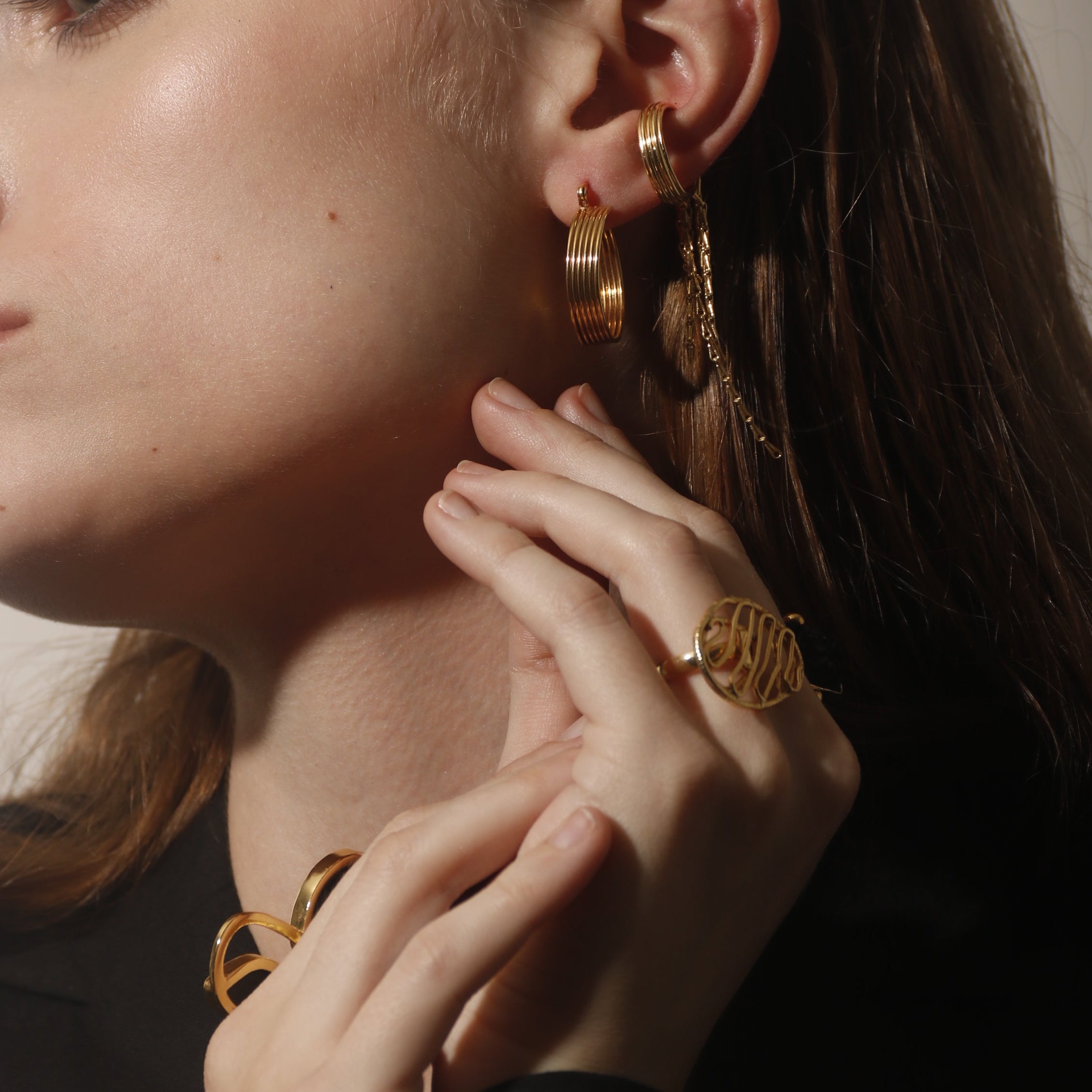 MINI AVA, ARRACADAS CON BAÑO DE ORO