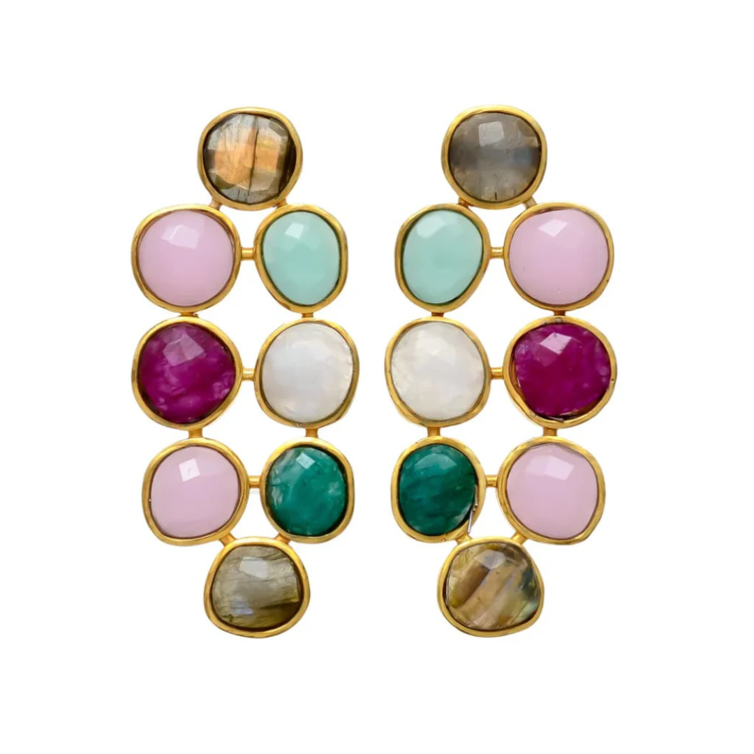 AVIVA, ARETES CON PIEDRAS NATURALES Y BAÑO DE ORO