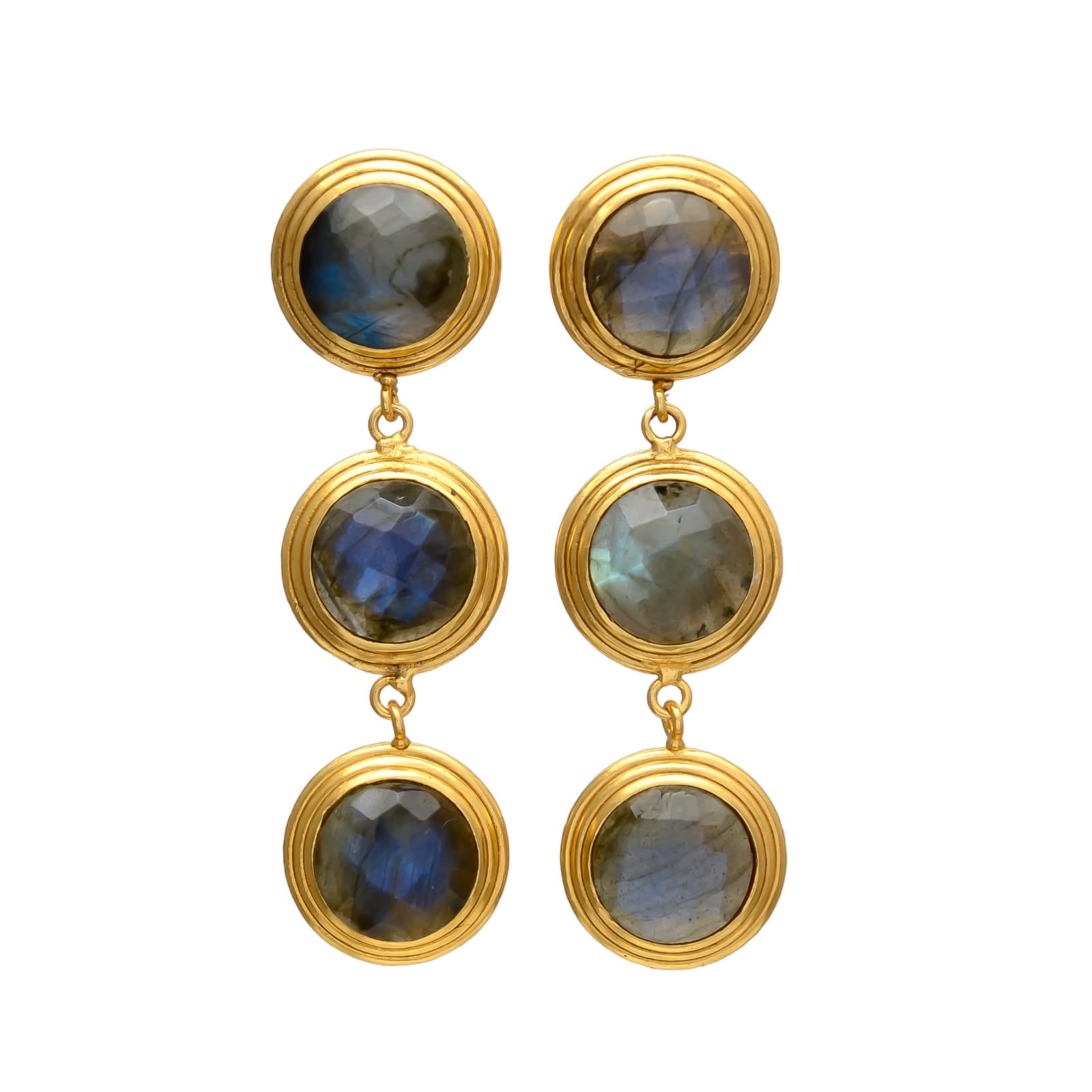 BERNARDA, ARETES CON PIEDRAS NATURALES Y BAÑO DE ORO.