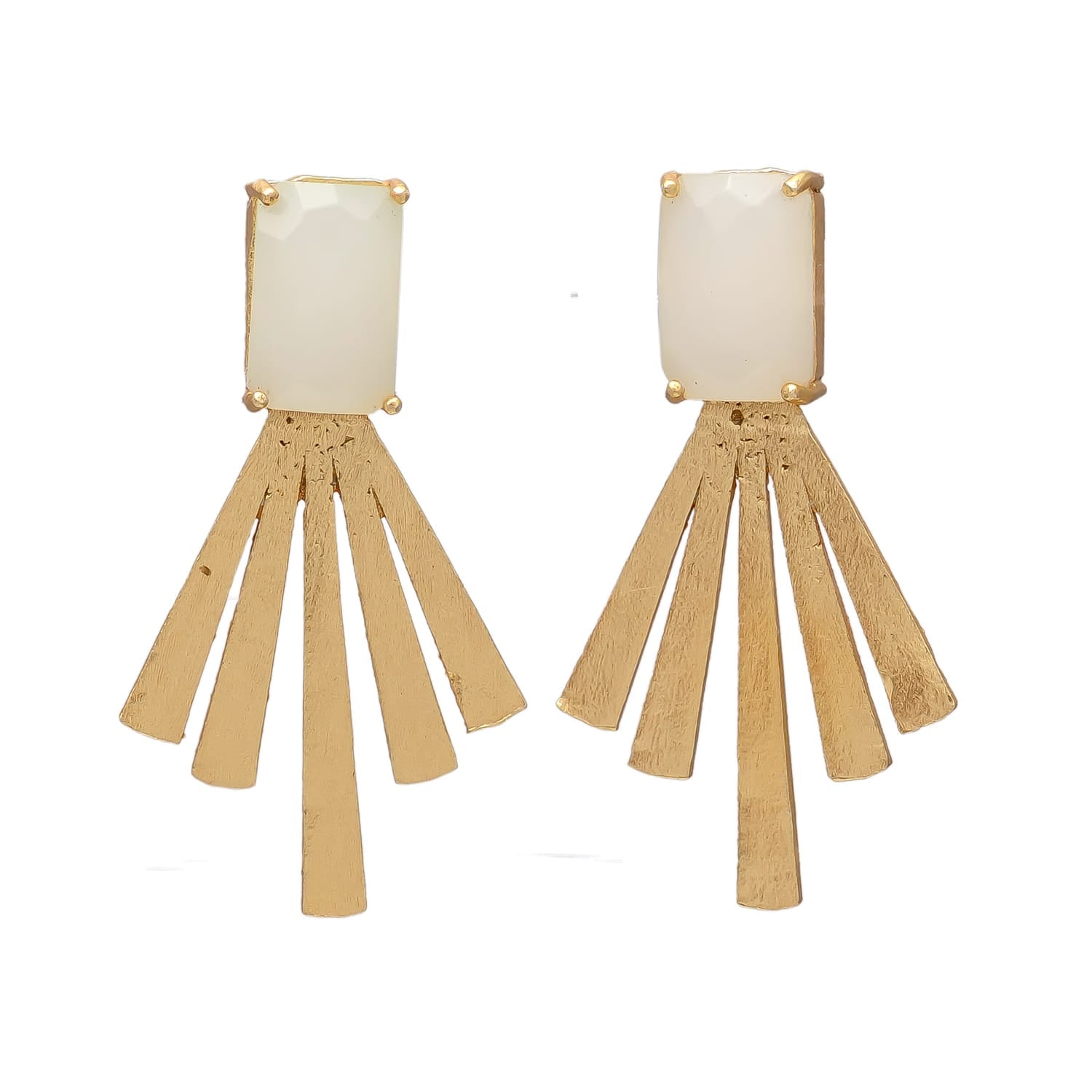 KARLOTA, ARETES CON PIEDRAS NATURALES Y BAÑO DE ORO