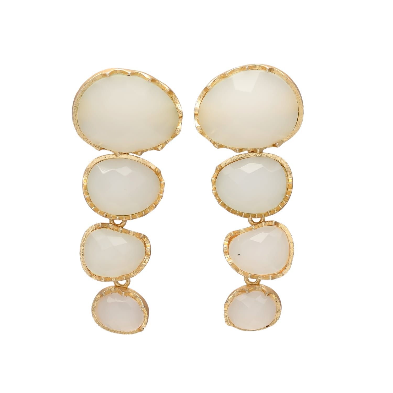 LARA, ARETES DESMONTABLES, CON PIEDRAS NATURALES Y BAÑO DE ORO