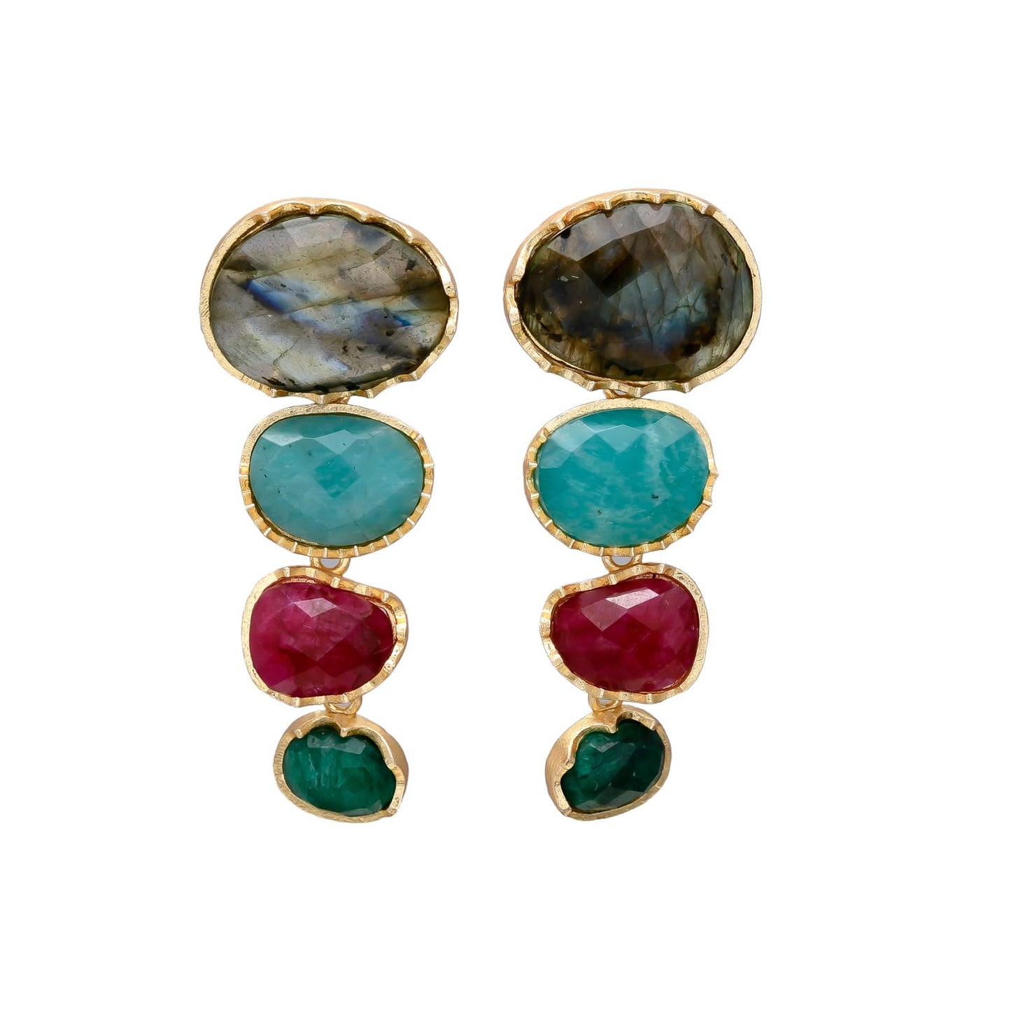 LARA, ARETES DESMONTABLES, CON PIEDRAS NATURALES Y BAÑO DE ORO