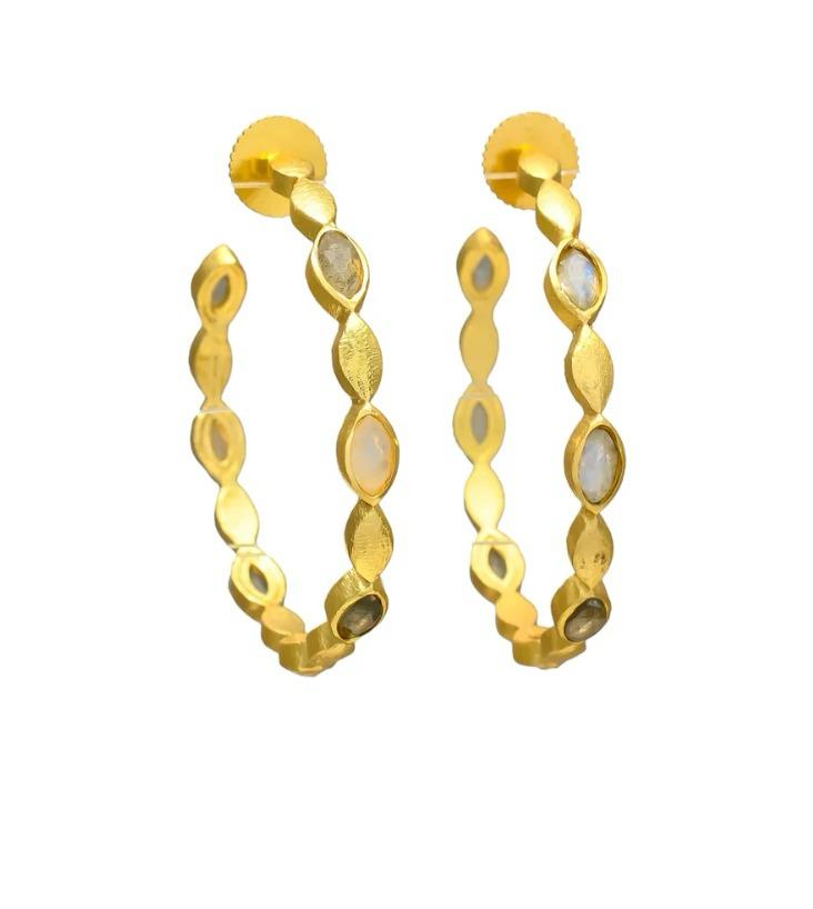 MARETTE, ARRACADAS CON PIEDRAS NATURALES Y BAÑO DE ORO