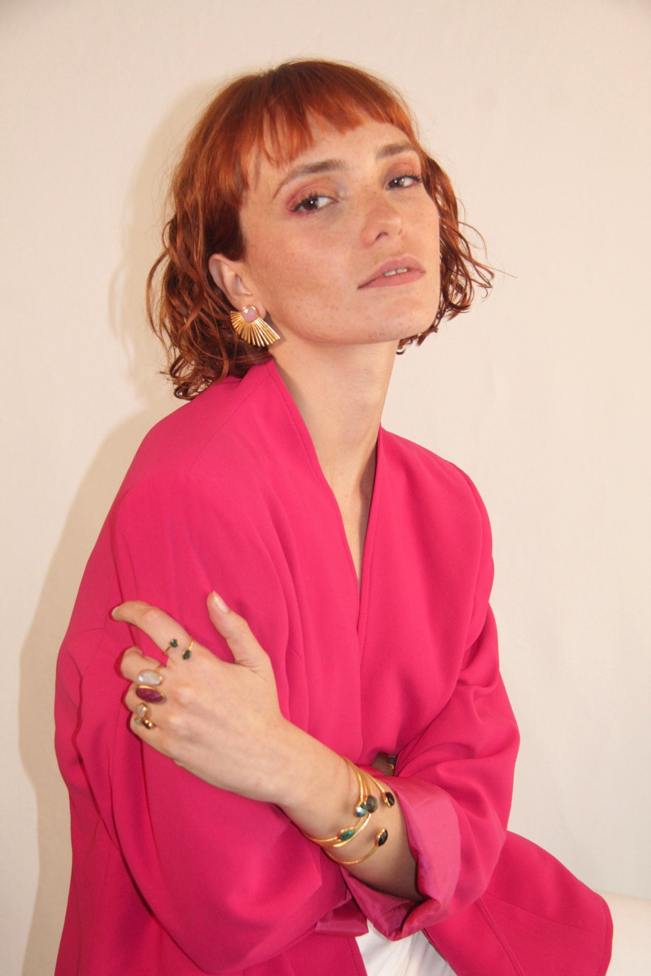 STELLA, aretes con piedras naturales