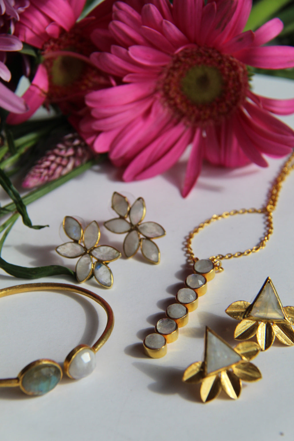 ELLE, COLLAR CON 6 PIEDRAS NATURALES