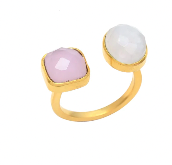 MARGOT, Anillo con piedras naturales y baño de oro